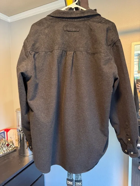 Legendary Whitetails - Picture 2 of 3